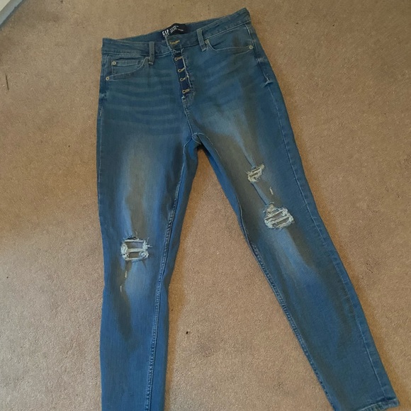Gap High Rise Jeans - Picture 2 of 4